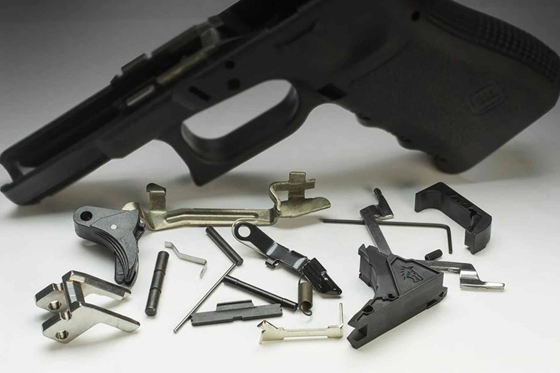 Lone Wolf Arms Gen 4 Compact Glock Frame Completion Kit - LWD-FrameKit-GLO-C-G4