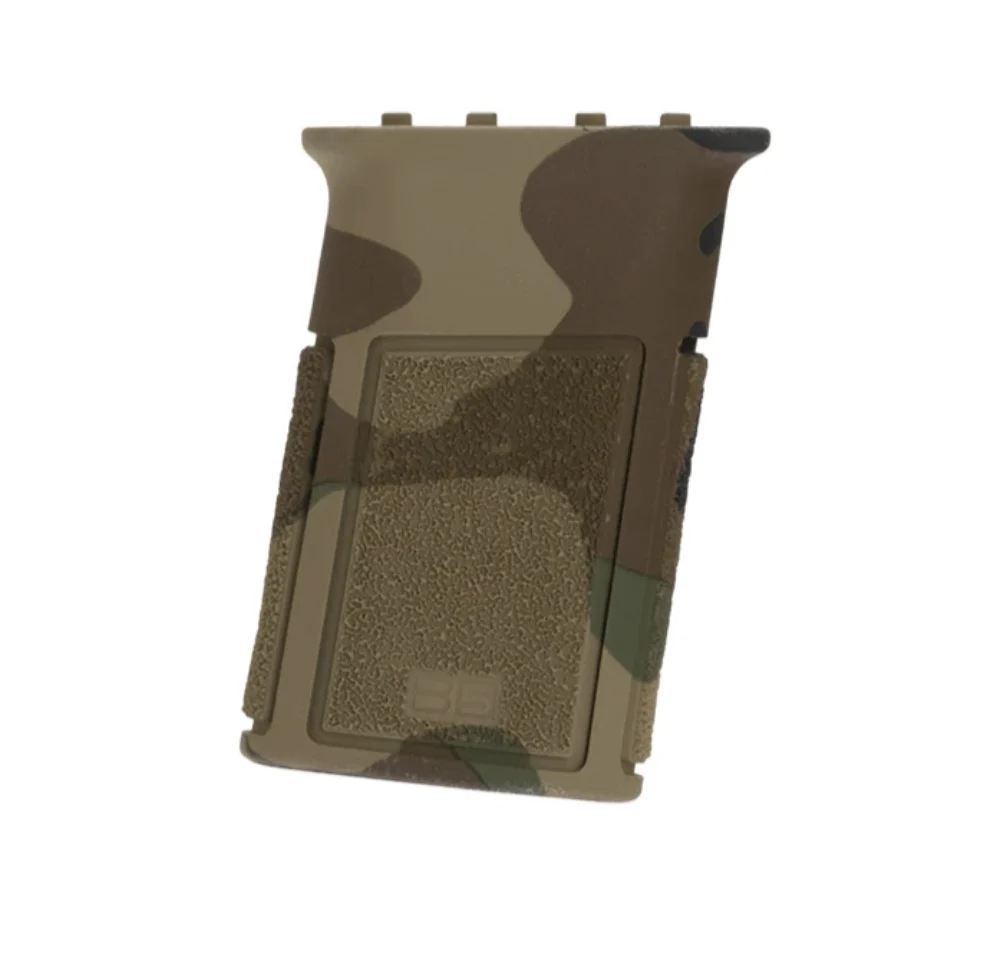 B5 Systems Vertical Grip M-LOK - Woodland - PGRP-1325